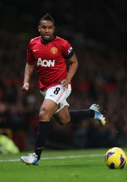 乘亚冬会“东风” 掀冰雪运动热潮——多彩活动点燃冰雪激情.